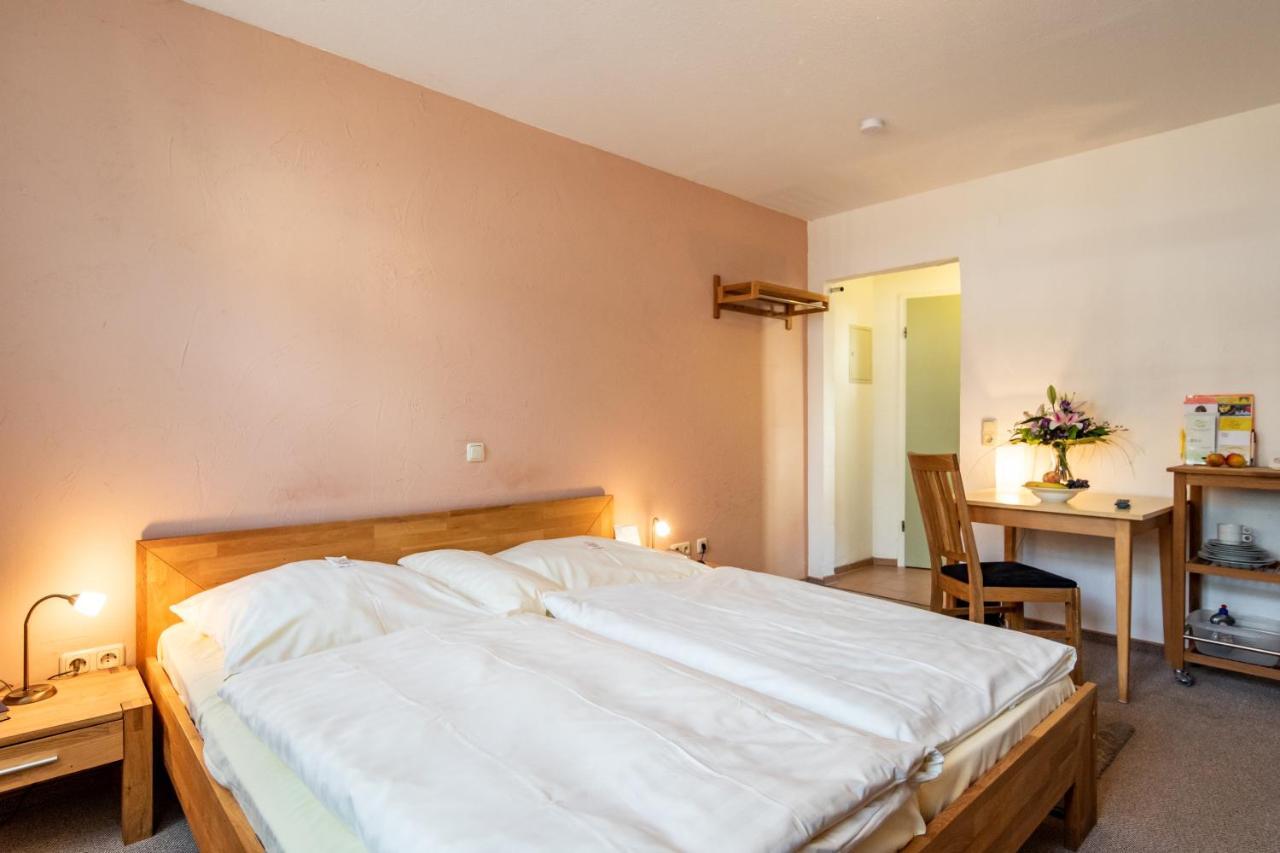 Hotel Goldflair Am Rathaus Korbach Esterno foto
